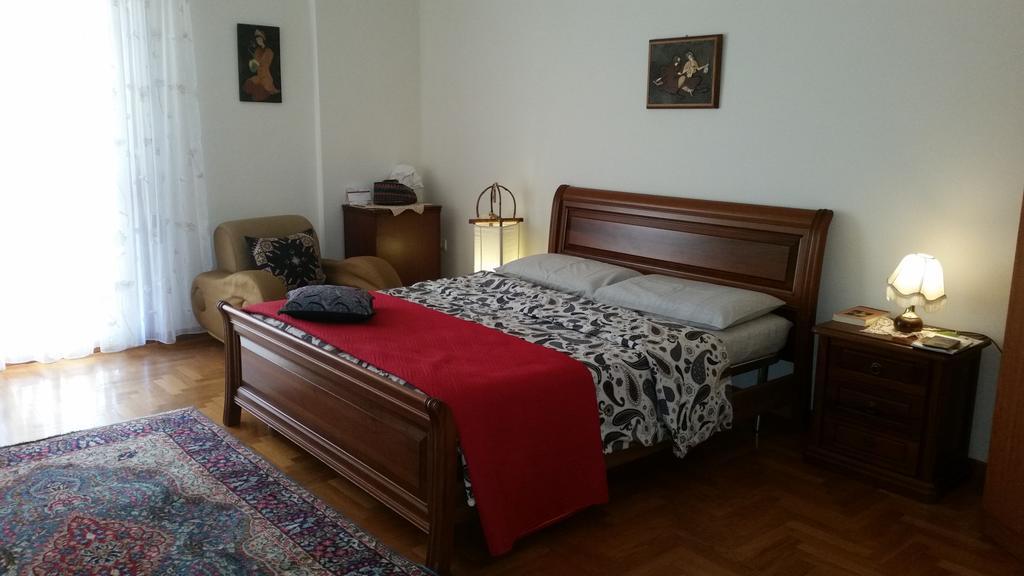 Lian Room B&B Caserta Zewnętrze zdjęcie