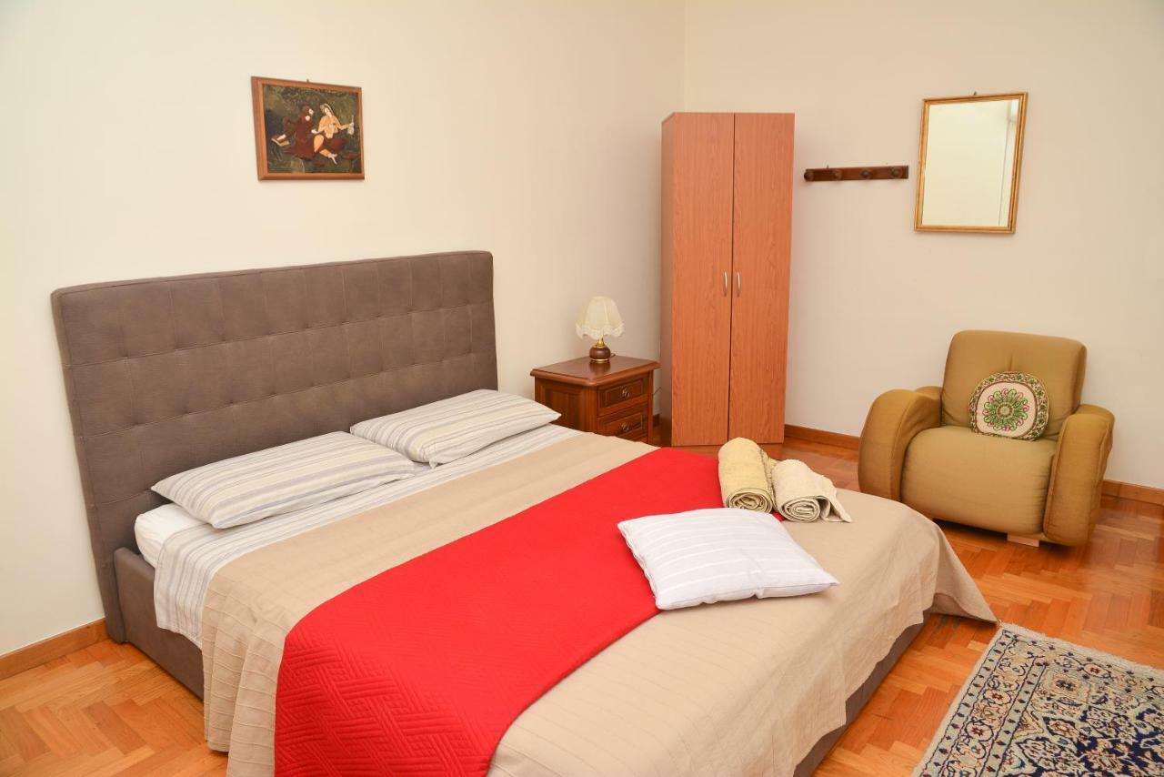Lian Room B&B Caserta Zewnętrze zdjęcie